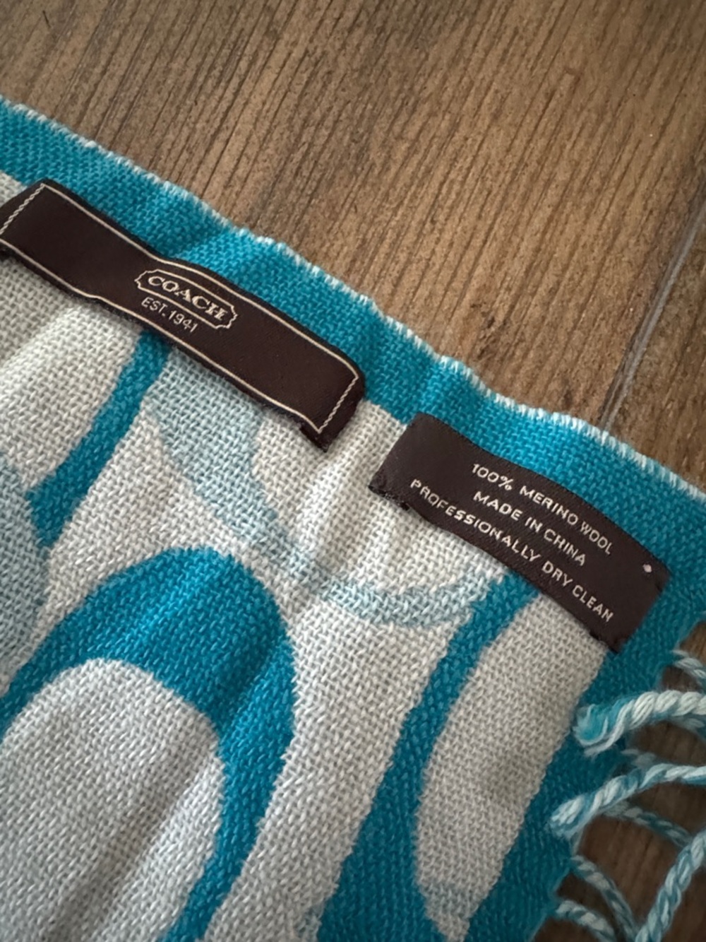 Coach *Tiffany Blue* Lightweight Soft 100% Merino Wool Signature Scarf - Picture 3 of 6